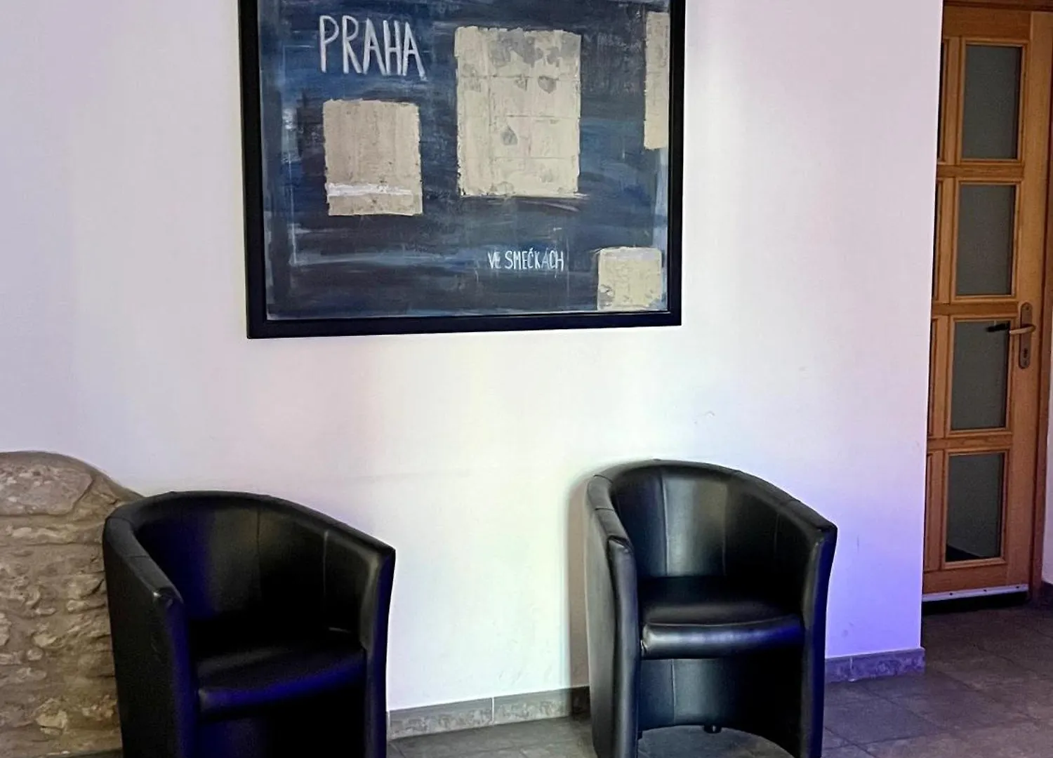 City Centre Apartment With Parking Prague