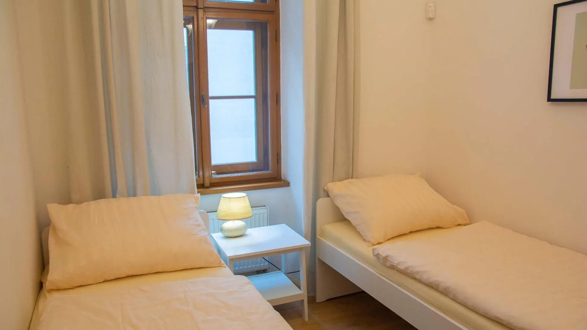 City Centre Apartment With Parking Prague